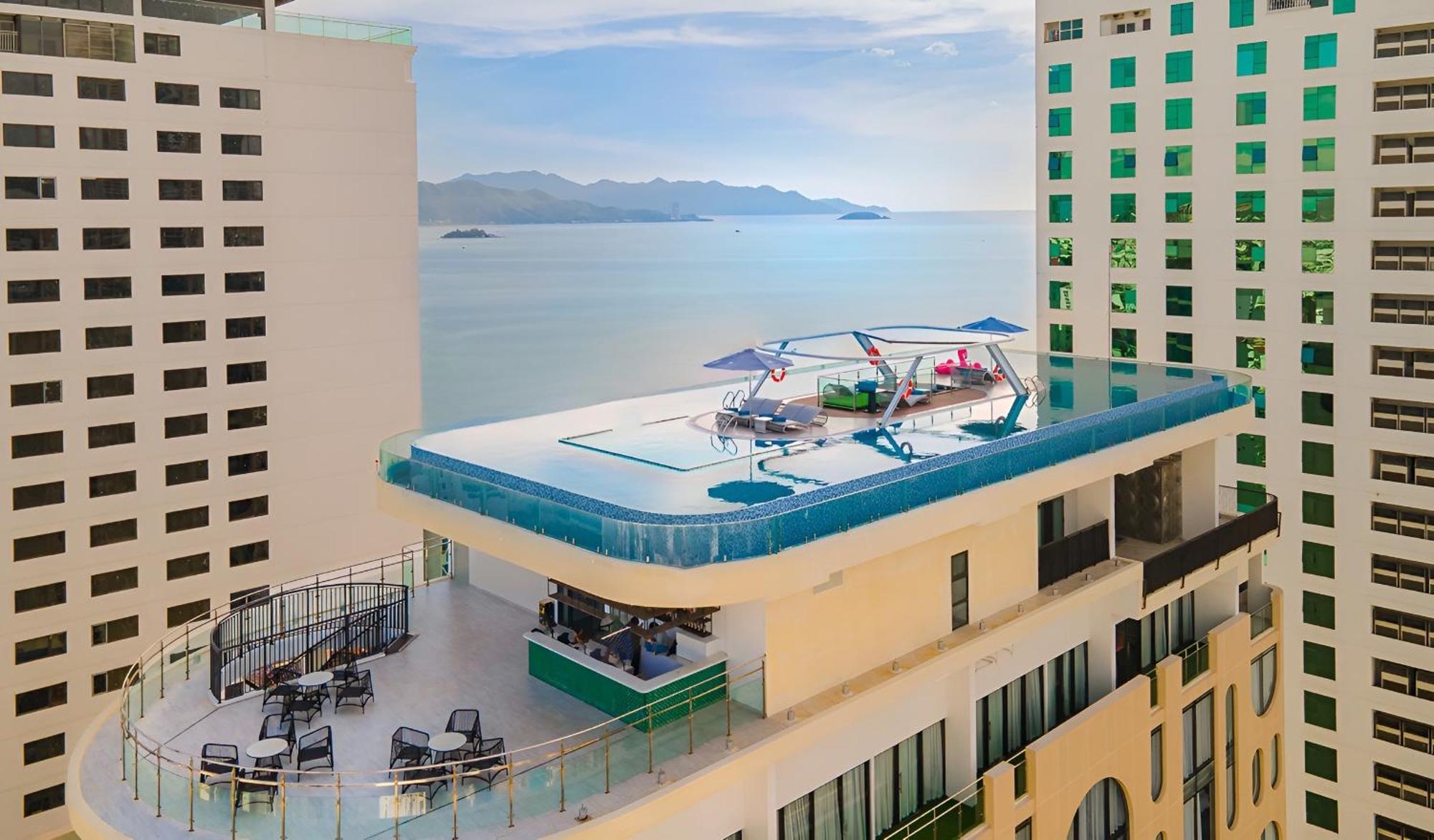 Grand Tourane Nha Trang Hotel Exterior photo