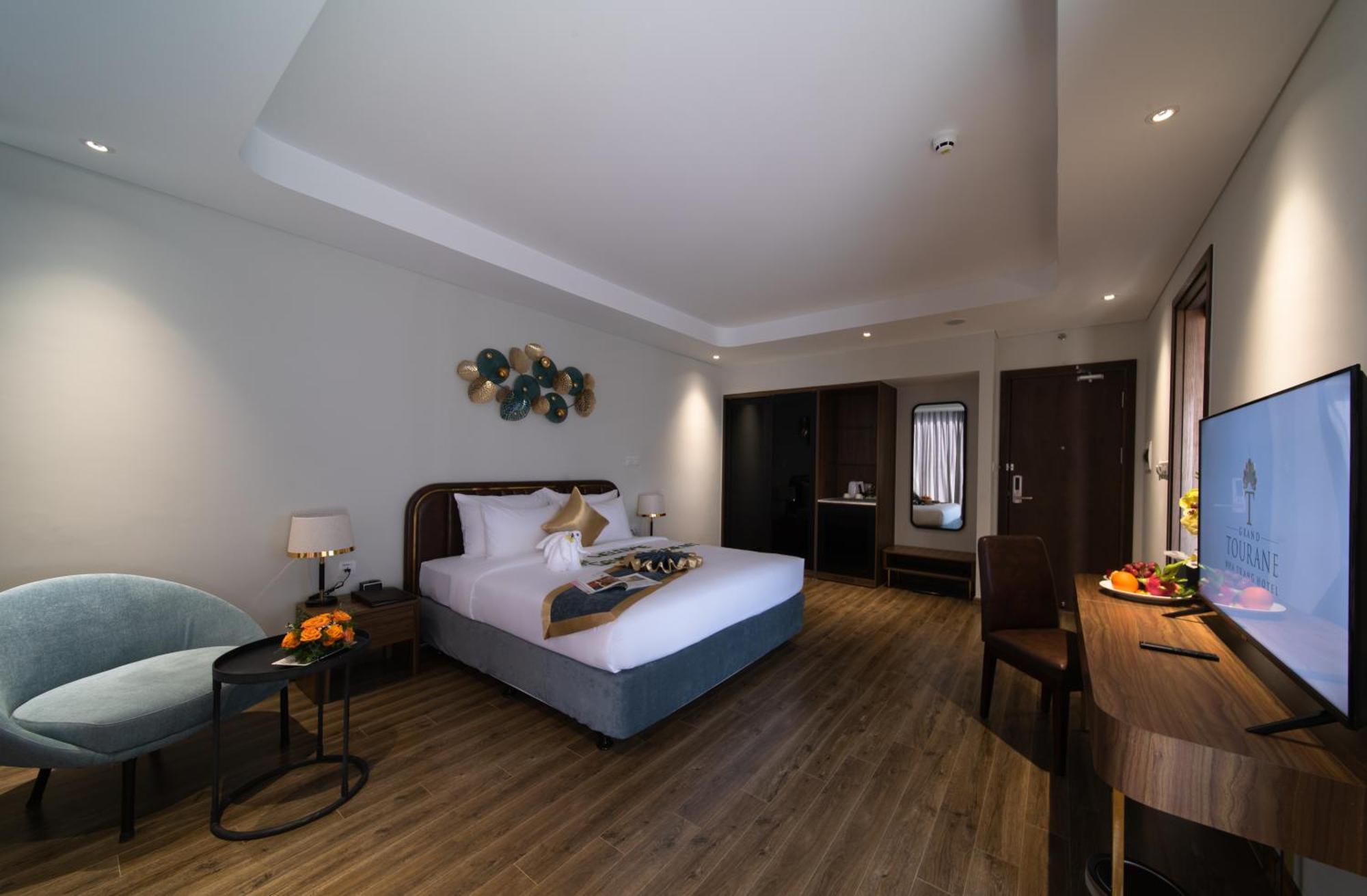 Grand Tourane Nha Trang Hotel Exterior photo